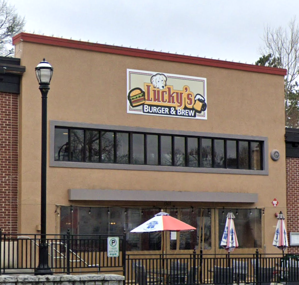 Lucky's Burger and Brew - Emory Village