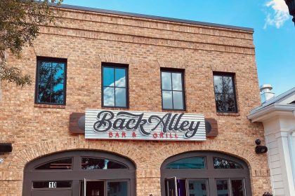 Back Alley Bar and Grill Alpharetta City Center Now Open