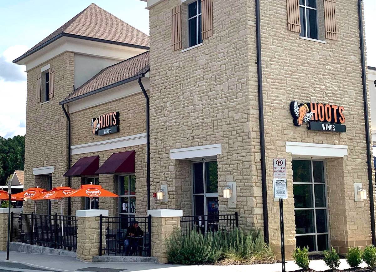 Hoots Wings Peachtree Corners
