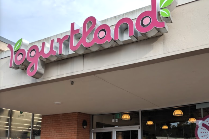 Yogurtland Buckhead For Sale
