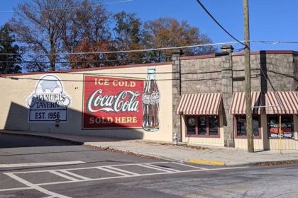 Manuel’s Tavern Launches GoFundMe in 'Danger' It Will Close For Good Before Year's End