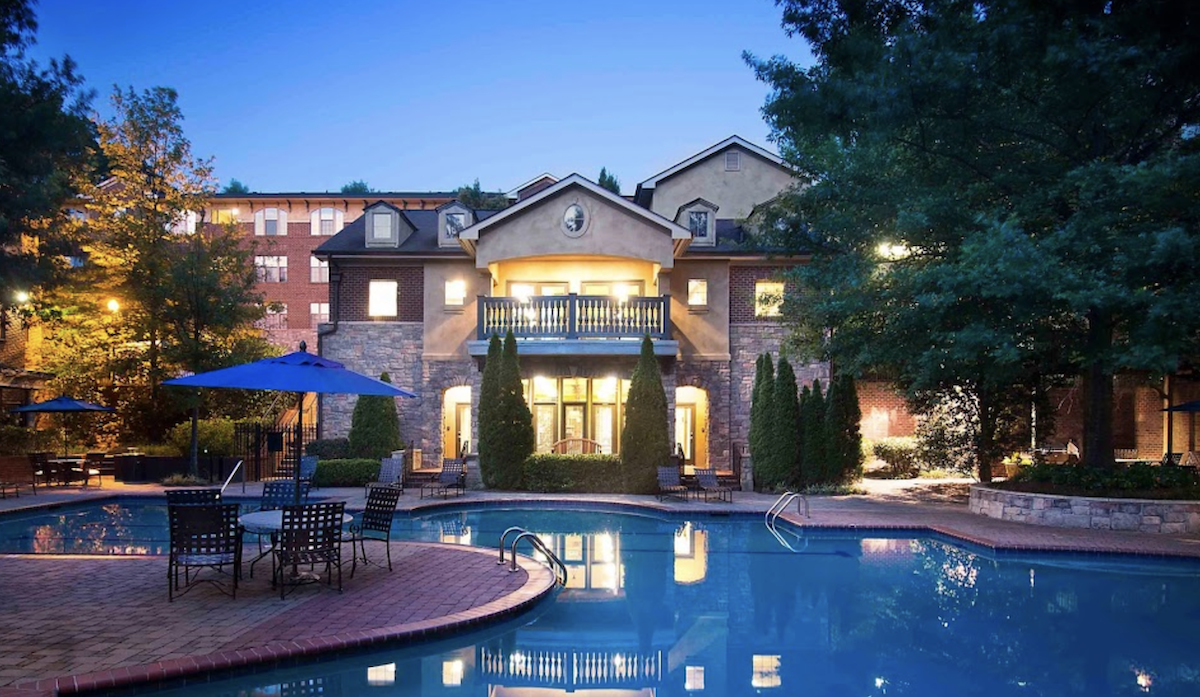 Ponce City Market Developer Pays $145 MM For 558-unit Gables Rock Springs