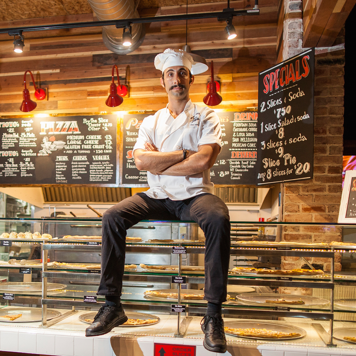 Mr. Moto Pizza to Open in Arcadia