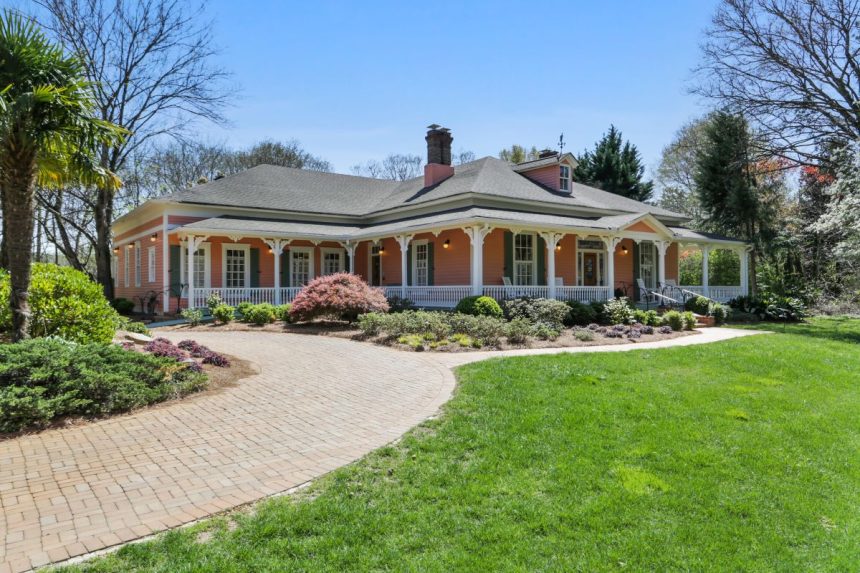 180-Year-Old Home, Once Used as Union Army Headquarters, Hits the Market