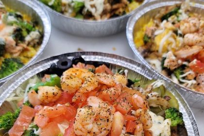 Mr. Everything Cafe is Crossing MLK Drive