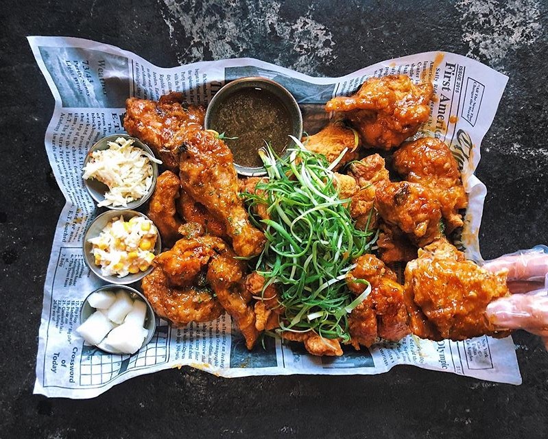 Pelicana Chicken Struts to Artesia