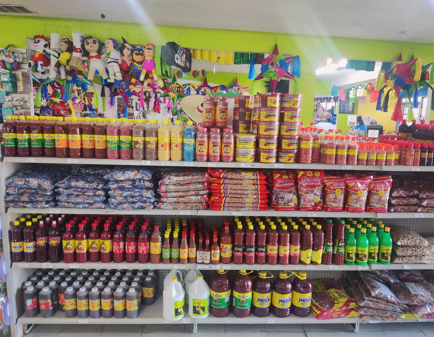 Candy4Less Heads to La Mirada