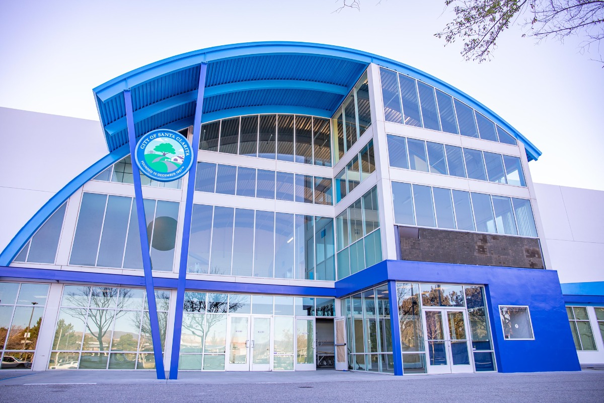 Santa Clarita's Ice Rink The Cube Opening New Restaurant