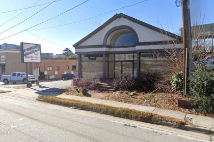 New Restaurant Knife Kitchen & Cocktails Applies for Liquor License