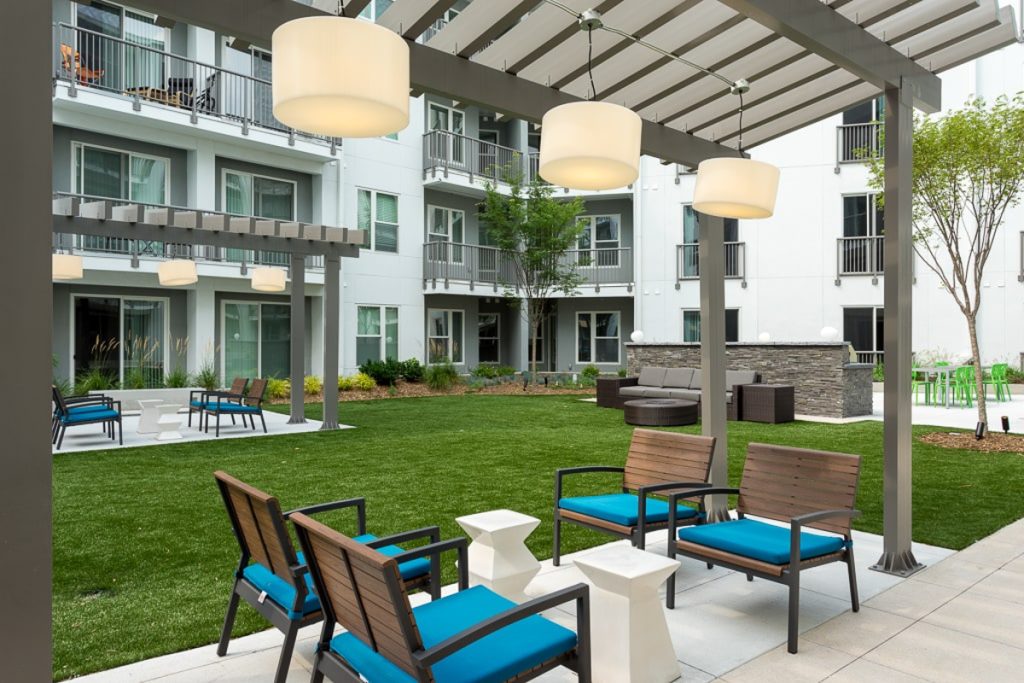 Bell Partners Acquires Two Multifamily Communities in Atlanta