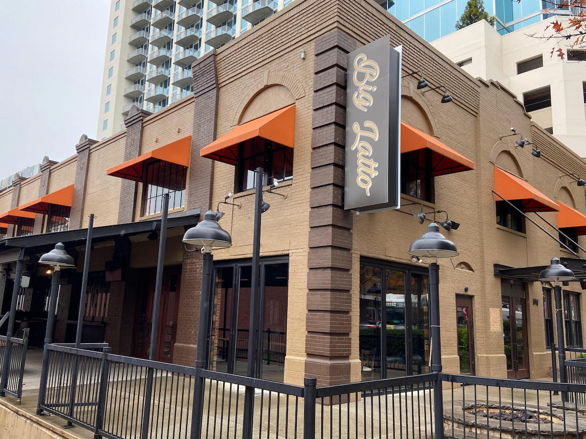 Soigné-Garden-A-Restaurant-With-Ties-To-Music-Industry-Replaces-Midtowns-City-Tap-Photo-2