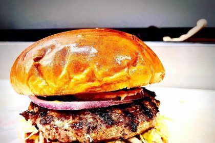 Funburger Expanding to Second Location in Valencia