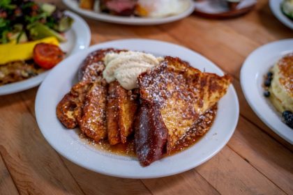Pochos Relocating from McKinley Park to Pilsen