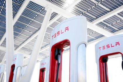 Tesla Submits New Documentation for 24-Hour Restaurant