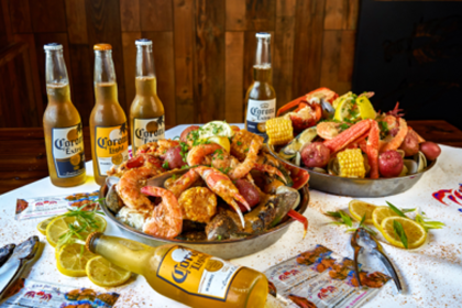 Cajun-Seafood Restaurant Crab Du Jour Opens First Chicagoland Location in Melrose Park
