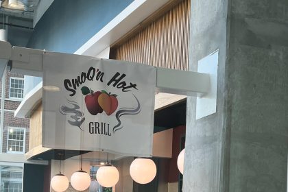 SMOQ'N HOT GRILL OPENING NEXT WEEK