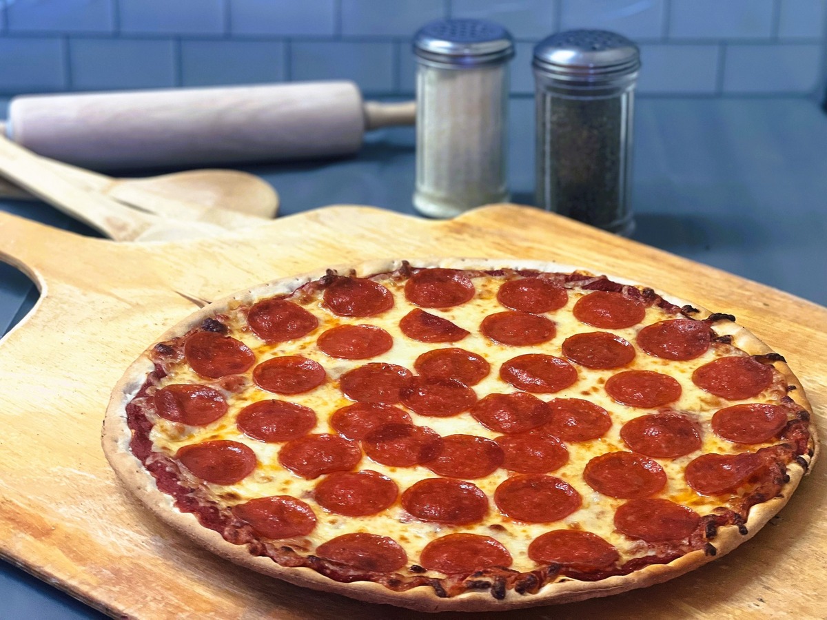 Lucano's Pizza Expanding to Second Location in Berwyn