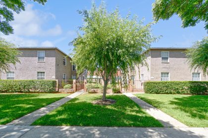 Stepp Commercial Completes $3.05 Million Sale of Value-Add Apartment Property in Bixby Knolls Submarket of Long Beach