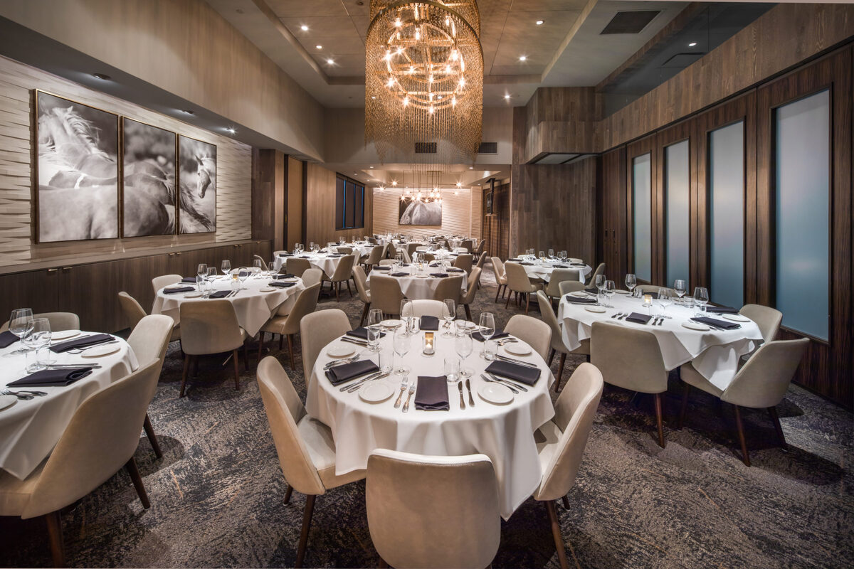 Perry's Steakhouse and Grille Opening in Vernon Hills Late Next Year