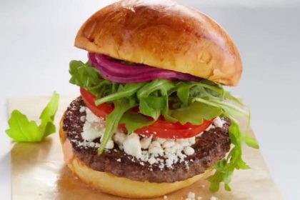 Krafted Burger Bar and Tap Opening Second Location in Elmhurst in Early 2023