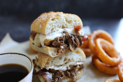 Lazy Dog Restaurant and Bar Coming to Oak Brook in Early 2023