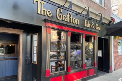 The Old Town School of Folk Music Opening Restaurant Next Door