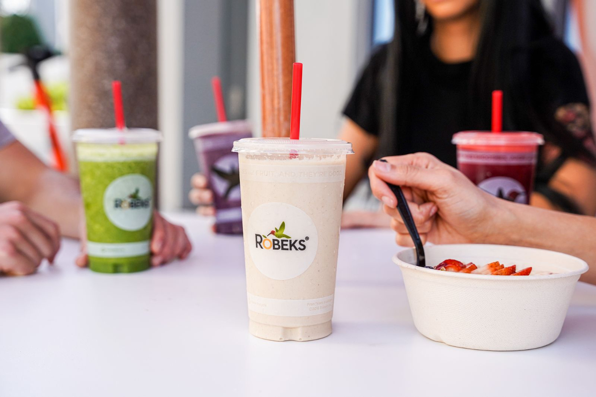 Robeks Opens in Sylmar, CA