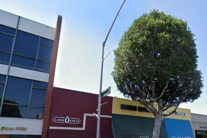 Beverly Hills Cookies A Brick-and-Mortar and Burgeoning Business