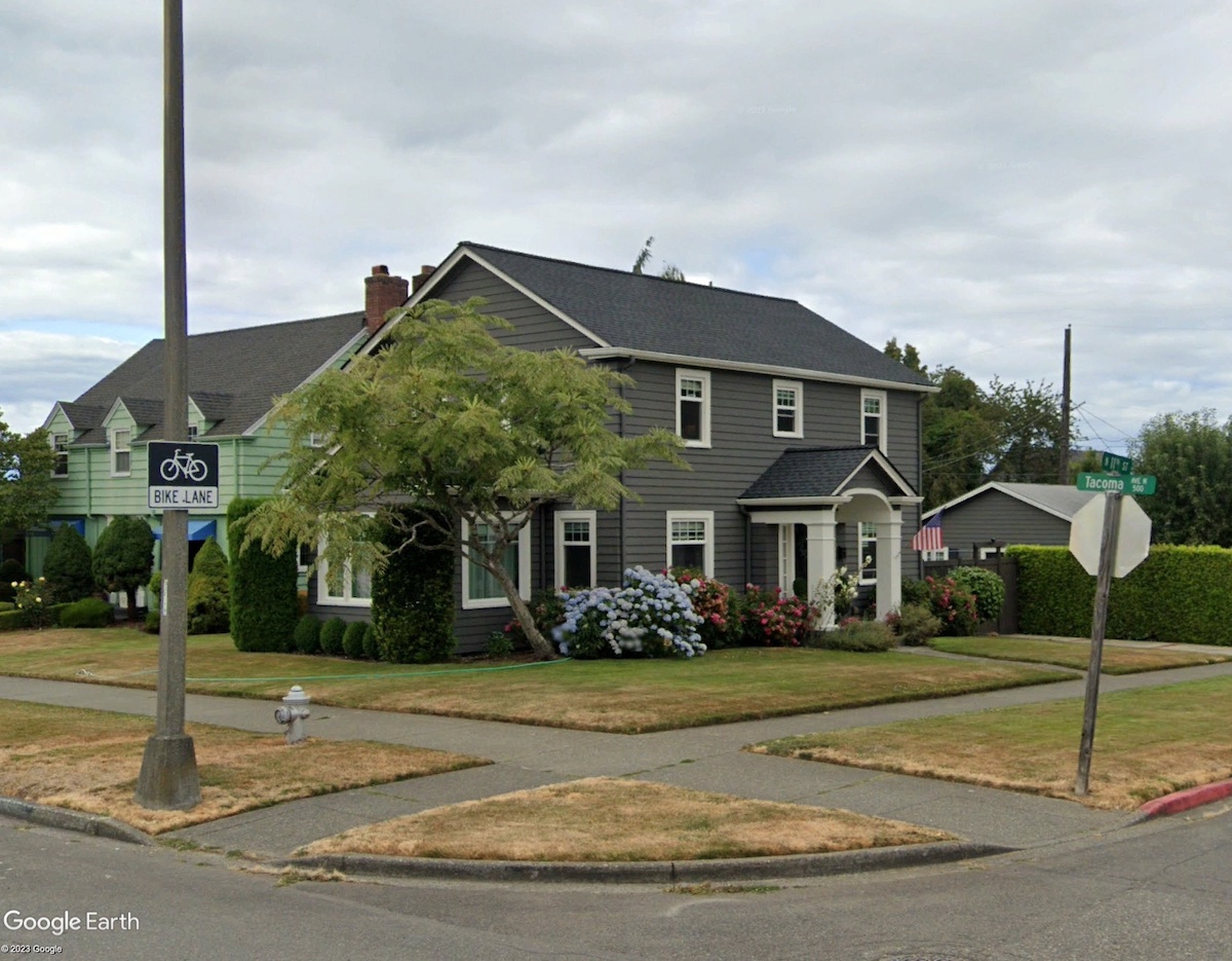 Chez LaFayette Bringing French And Cajun Cuisine To Tacoma