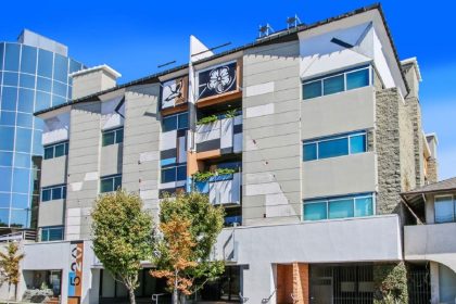 Avison Young completes $9.3 million office building acquisition in Brentwood/Westwood Submarket of Los Angeles