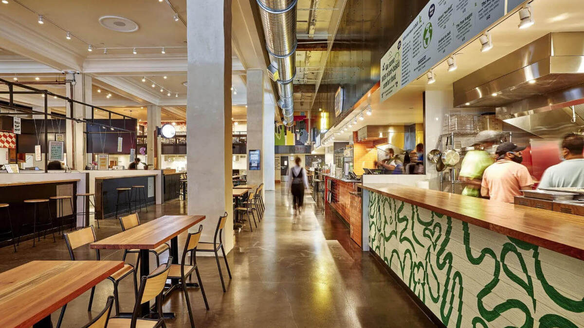 The Budlong Hot Chicken Reopens Under New Ownership; Two New Sites Planned