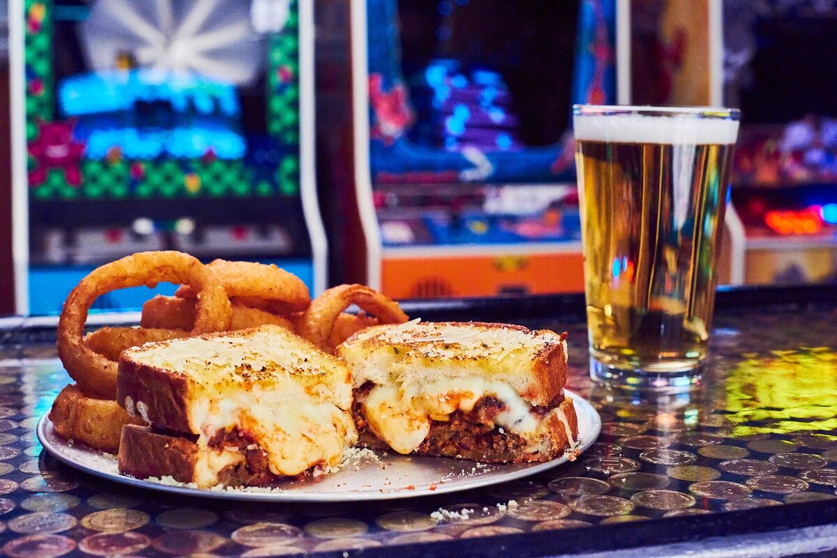 Leaderboard Arcade Bar and Pizzeria is Working on New Site