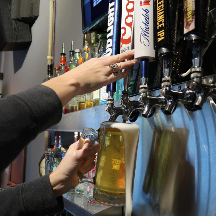 Palmdale Peeps Rejoice A Round-the-Clock Happy Hour Spot is on the Way