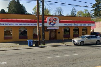 Rainier Crawfish Seafood House Transitions to Crawfish and Hotpot Under New Management in Dunlap