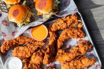 Detroit-Based Burger Chain Savvy Sliders Is Coming to Texas