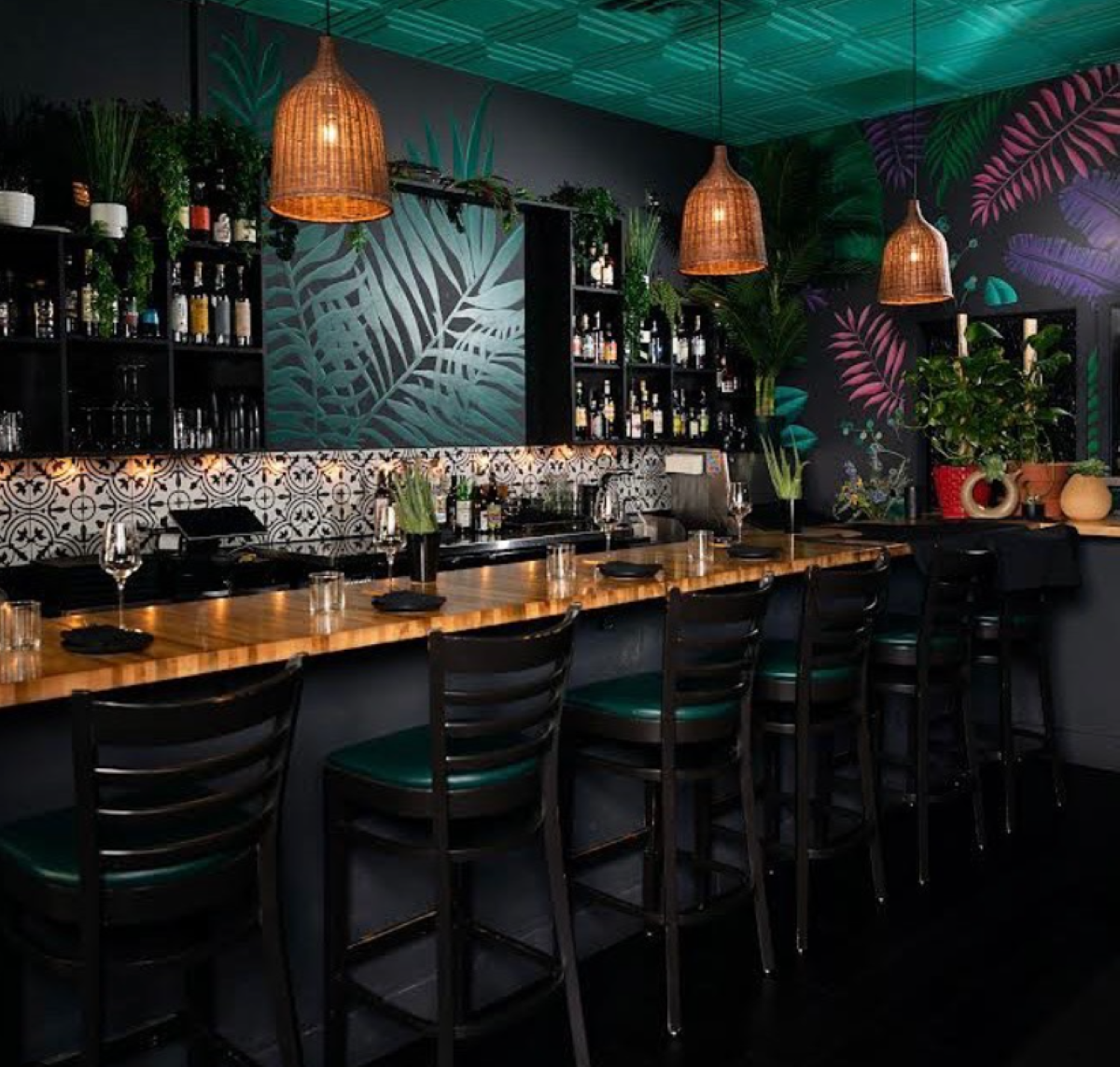 Nightshade Noodle Bar and Sin City Superette Expand with Nightshade Clam Shack in Lynn