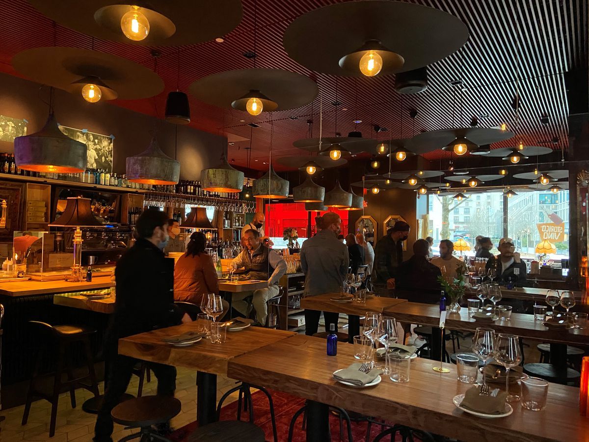 A Wine Bar Is Set To Convert To A Mexican Restaurant Near End Of Summer