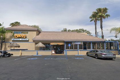 Chuy’s to Become Starbucks