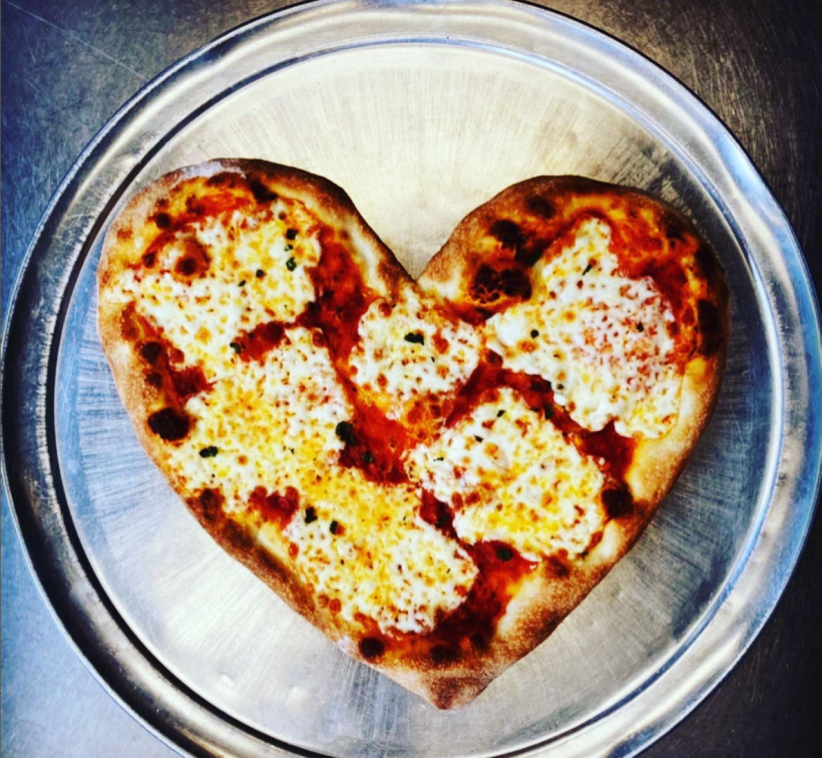 Lombardo's Pizzeria: Bringing Authentic New Jersey-Style Pizza to the University Park Area