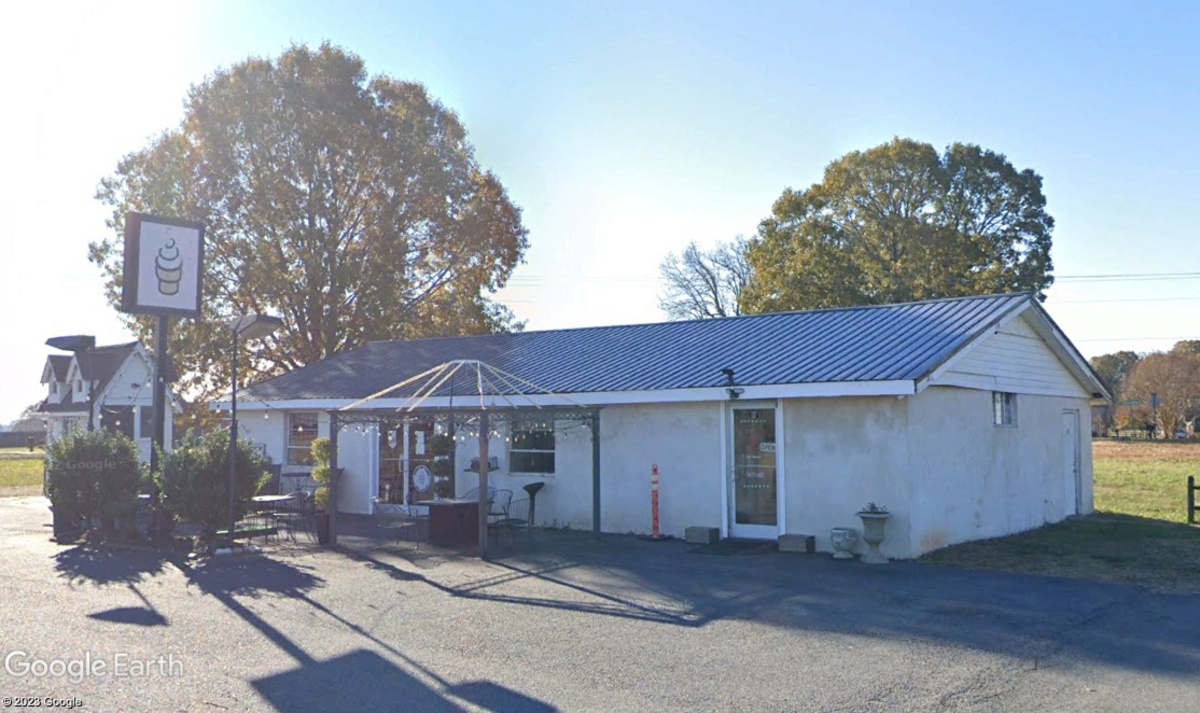 Dollar Cone Reopens Under New Ownership in Monroe