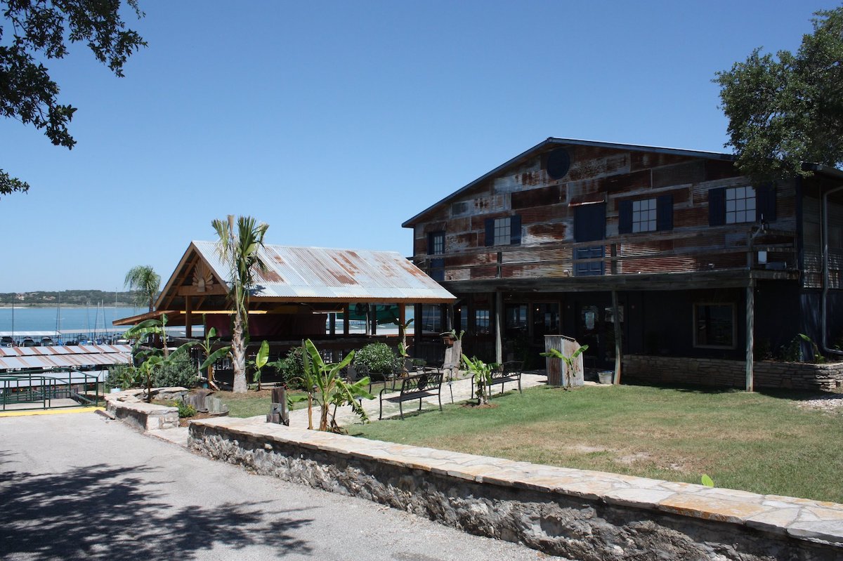 New Concept Breakwater Grill & Cantina Is Coming to Canyon Lake