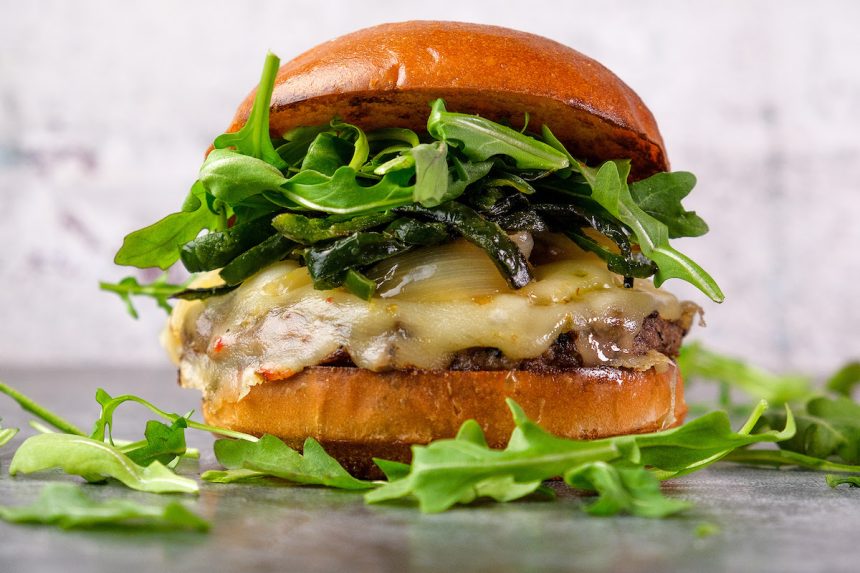 Community Burger Now Open in Crabapple