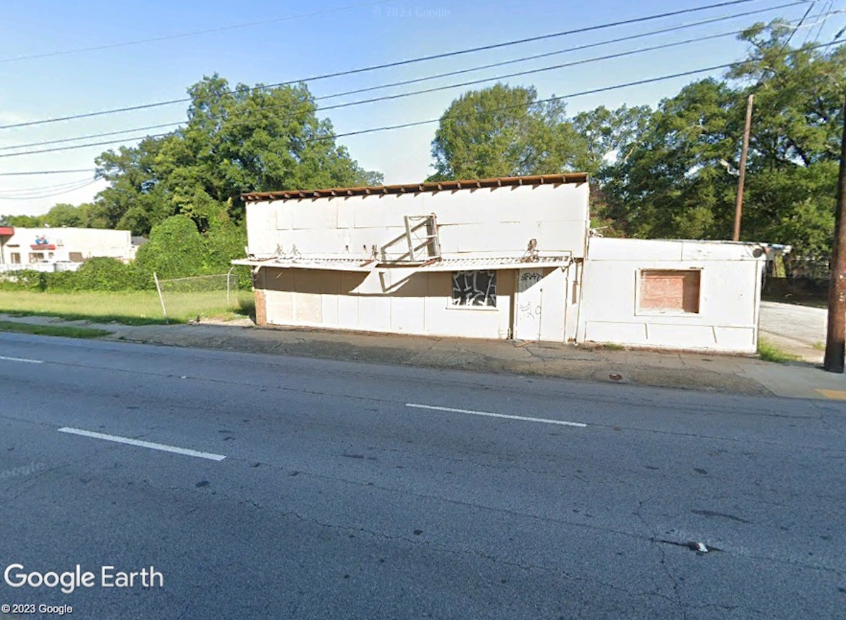 New Shopping Center Planned for Lee Street