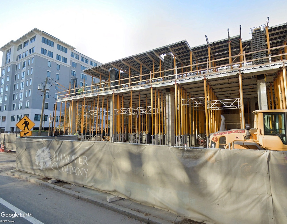 What Now Boston | Top Mix Bar & Kitchen is Bringing Caribbean-Style Fare to Cambridge