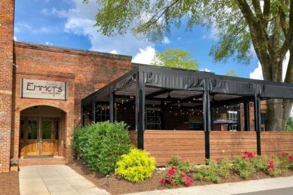 Emmet's Social Table Owners Searching for Larger Space