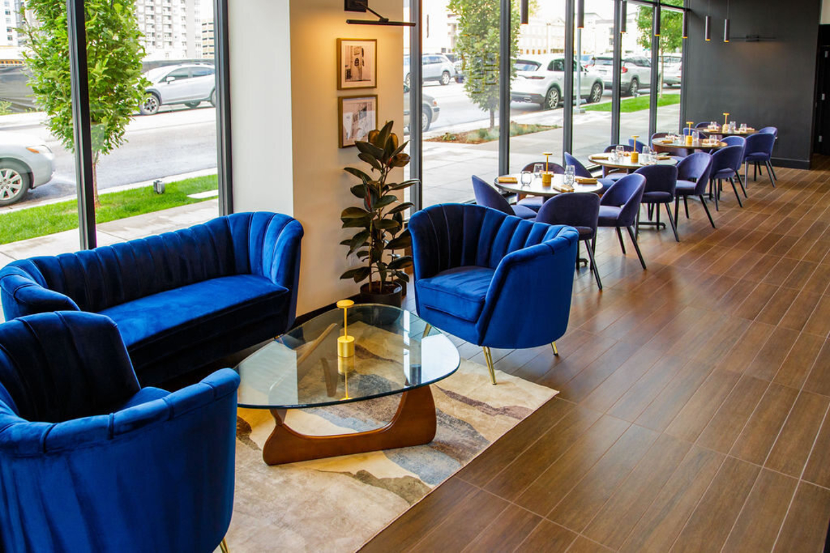 Le French 9+CO now open