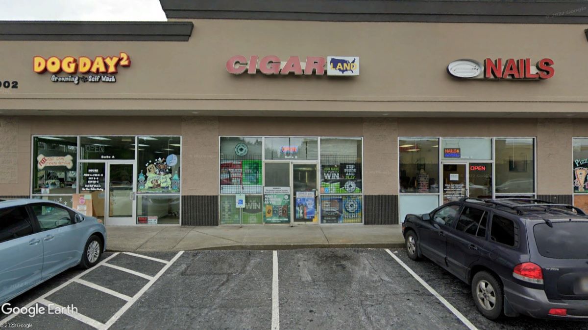 Superior Smoke Will Open Its Doors in Everett