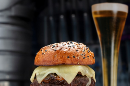 Yard House Proposed to Expand to the Redevelopment of the Hawthorn Mall in Noble Square