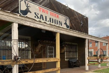 Two Buck Saloon Getting Ready to Open Second Location