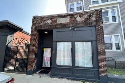 Mario's Pizzeria to Reopen in Hyde Square